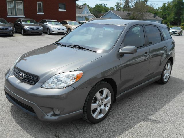 2006 Toyota Matrix XLS