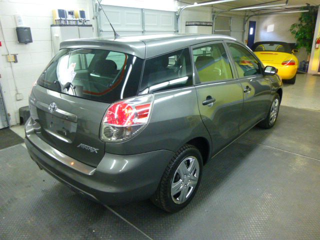 2006 Toyota Matrix SLT Quad Cab Short Bed 4WD