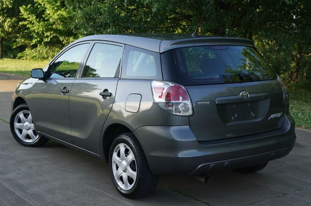 2006 Toyota Matrix Base