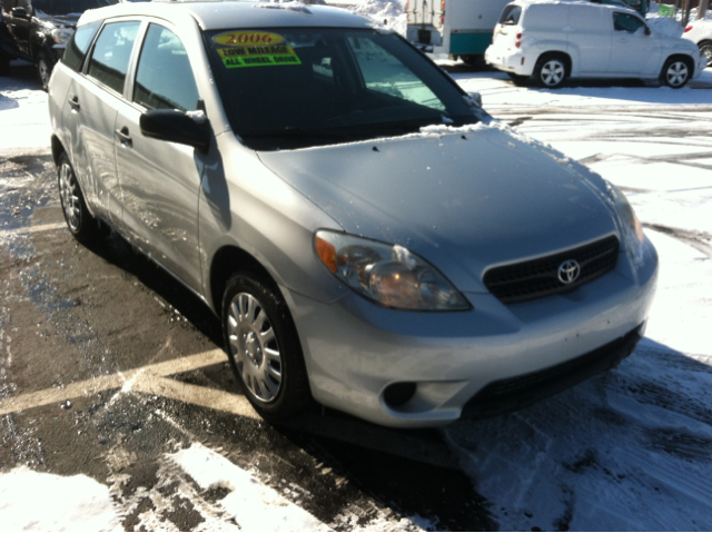 2006 Toyota Matrix Ram 3500 Diesel 2-WD
