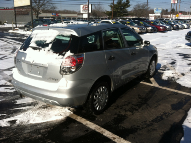 2006 Toyota Matrix Ram 3500 Diesel 2-WD