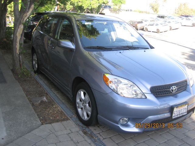 2006 Toyota Matrix SLT Quad Cab Short Bed 4WD
