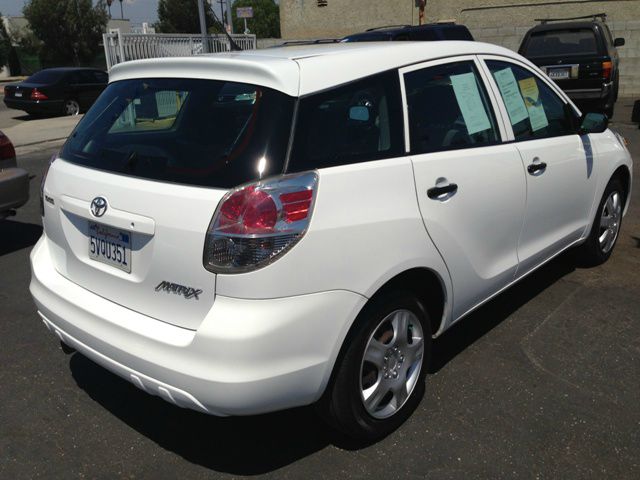 2006 Toyota Matrix 4wd