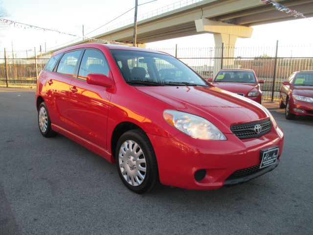 2007 Toyota Matrix SLT Quad Cab Short Bed 4WD