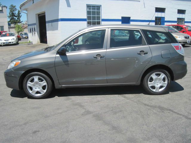 2007 Toyota Matrix Base