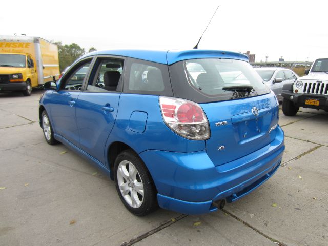 2007 Toyota Matrix SLT Quad Cab Short Bed 4WD