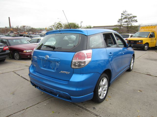 2007 Toyota Matrix SLT Quad Cab Short Bed 4WD