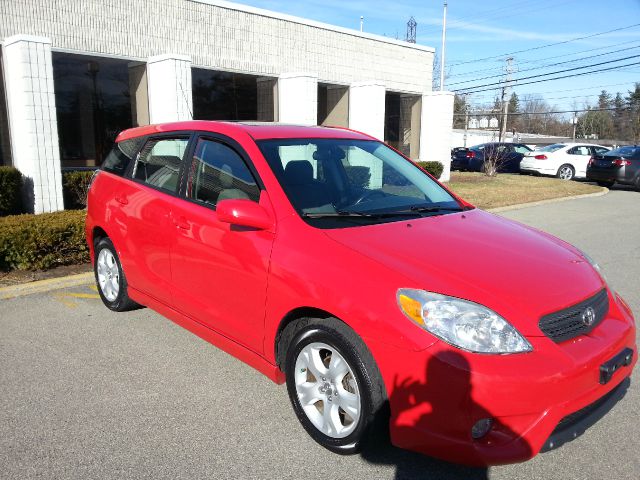 2008 Toyota Matrix SLT Quad Cab Short Bed 4WD