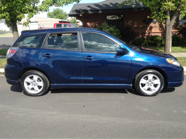 2008 Toyota Matrix SLT Quad Cab Short Bed 4WD