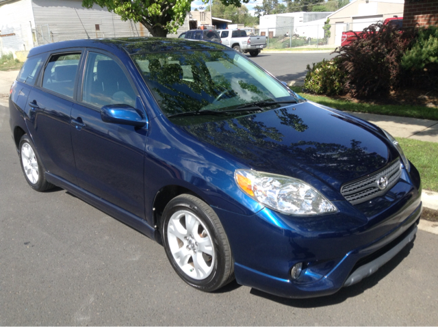 2008 Toyota Matrix SLT Quad Cab Short Bed 4WD