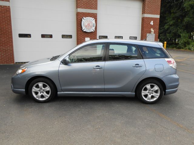 2008 Toyota Matrix SLT Quad Cab Short Bed 4WD