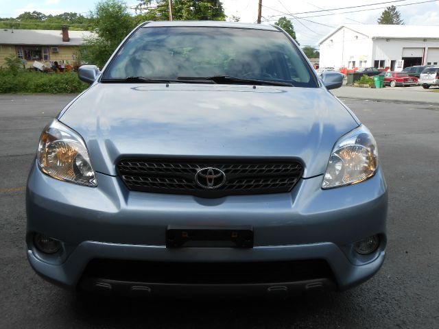 2008 Toyota Matrix SLT Quad Cab Short Bed 4WD