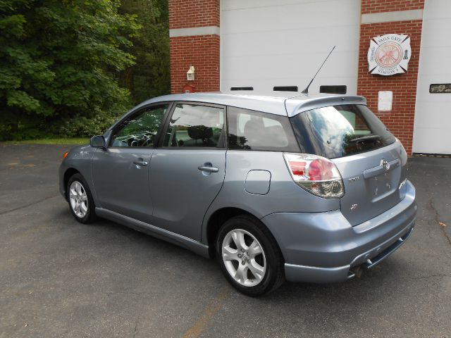 2008 Toyota Matrix SLT Quad Cab Short Bed 4WD
