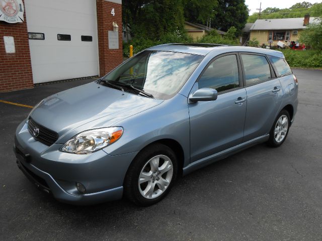 2008 Toyota Matrix SLT Quad Cab Short Bed 4WD