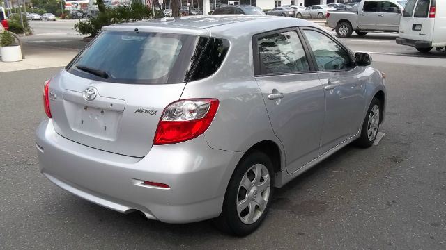 2009 Toyota Matrix Base