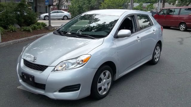 2009 Toyota Matrix Base