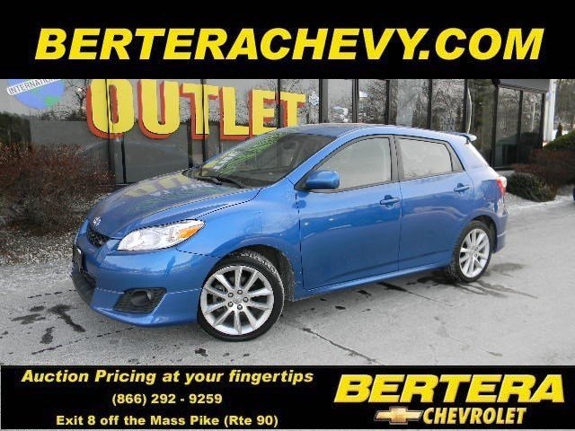 2009 Toyota Matrix 2WD 4dr V6 SE