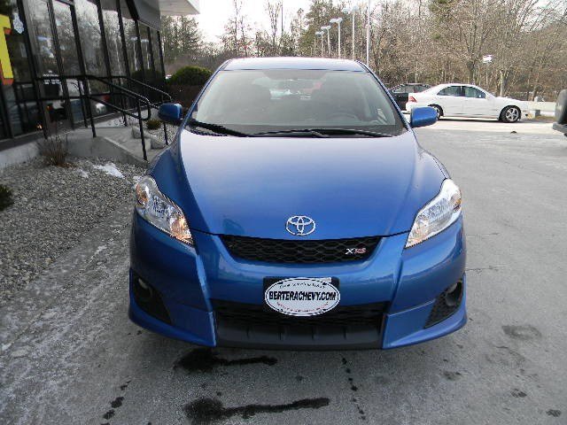 2009 Toyota Matrix 2WD 4dr V6 SE