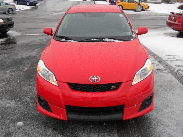 2009 Toyota Matrix 2WD 4dr V6 SE