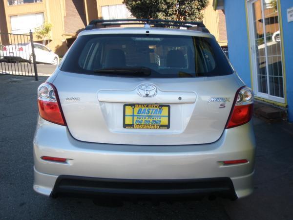 2009 Toyota Matrix Utilty Truck