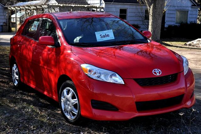 2009 Toyota Matrix Base