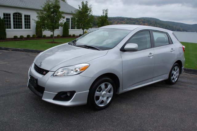 2010 Toyota Matrix CAB PLUS 4.0L L