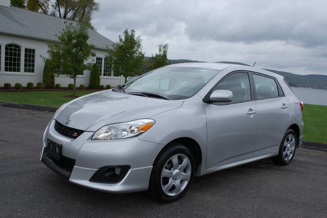 2010 Toyota Matrix CAB PLUS 4.0L L