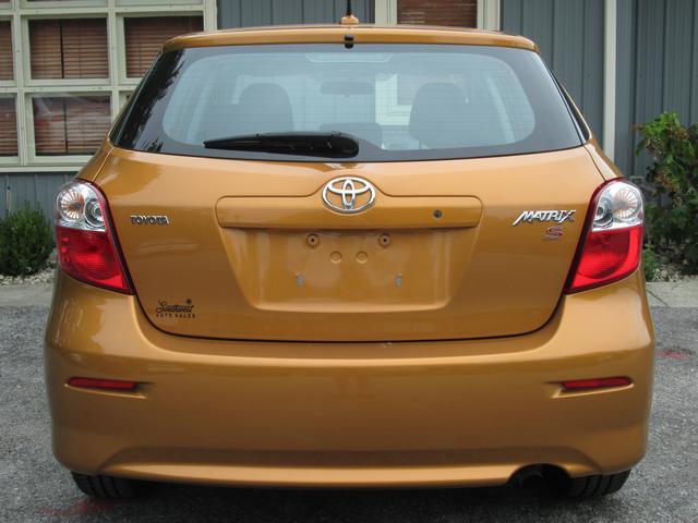 2010 Toyota Matrix XR