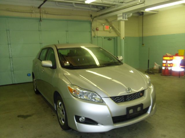 2010 Toyota Matrix SLT Trx4