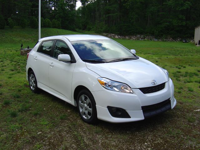 2010 Toyota Matrix Supercab Flareside XL