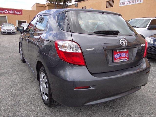 2010 Toyota Matrix 1 Owner