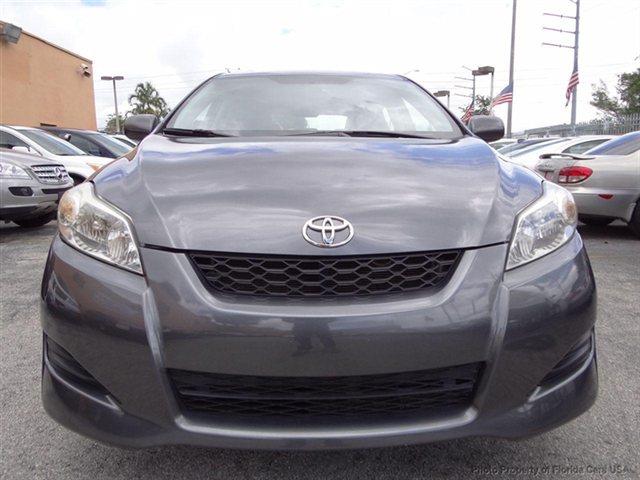 2010 Toyota Matrix 1 Owner