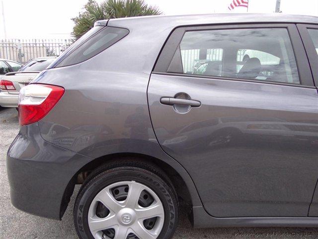 2010 Toyota Matrix 1 Owner