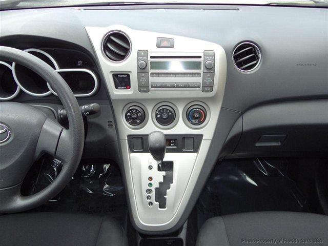 2010 Toyota Matrix 1 Owner