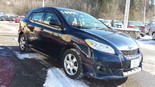 2010 Toyota Matrix Unknown