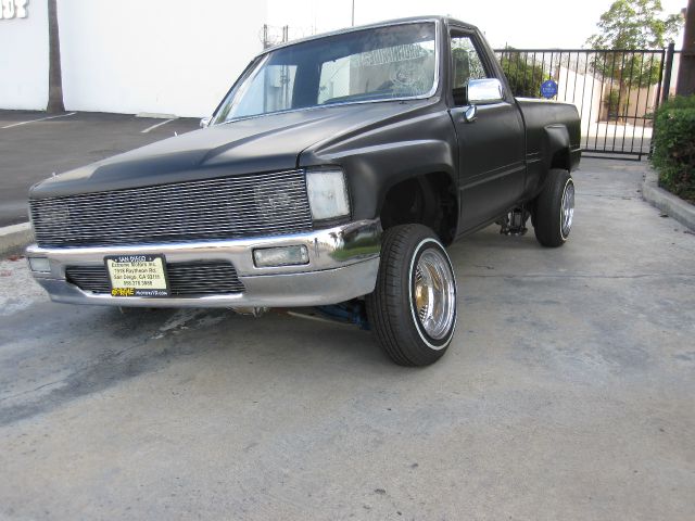 1984 Toyota Pickup Unknown