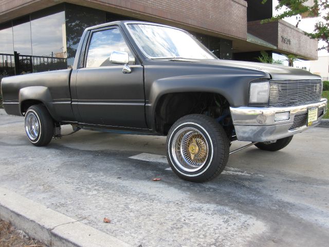 1984 Toyota Pickup Unknown