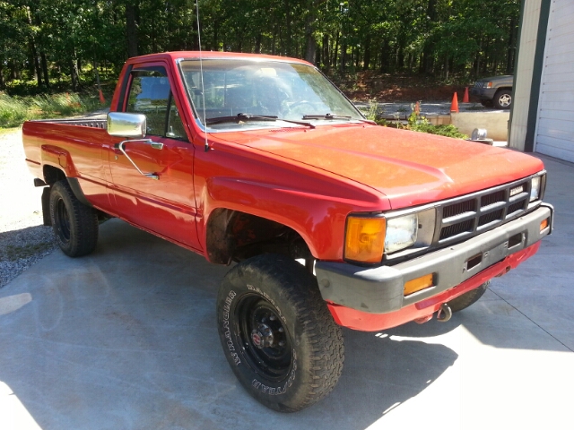 1985 Toyota Pickup 2dr 3.8L Auto Grand Touring W/blk Lth Ltd Avail
