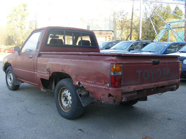 1986 Toyota Pickup Unknown
