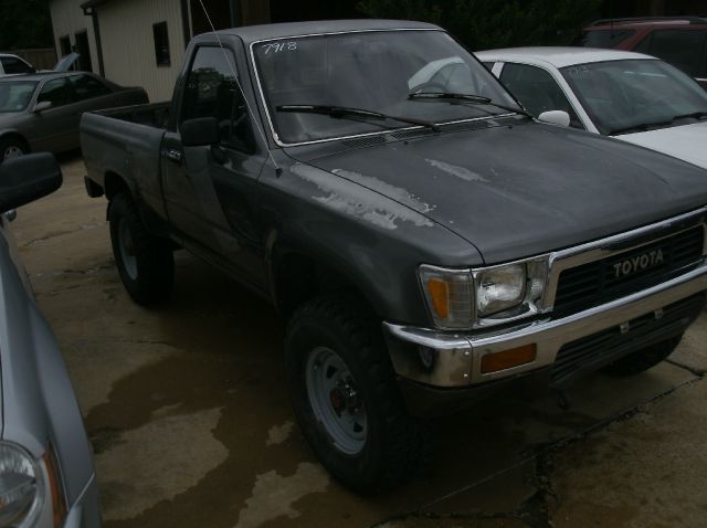 1989 Toyota Pickup XLT 4X4 Diesel BAD Credit OK