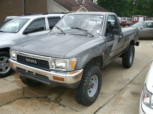 1989 Toyota Pickup XLT 4X4 Diesel BAD Credit OK