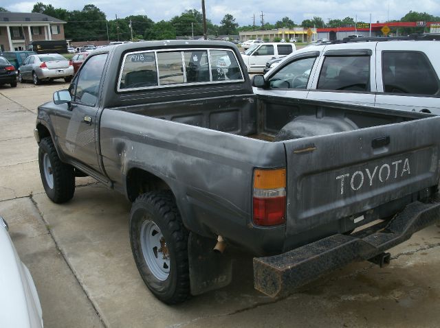 1989 Toyota Pickup XLT 4X4 Diesel BAD Credit OK