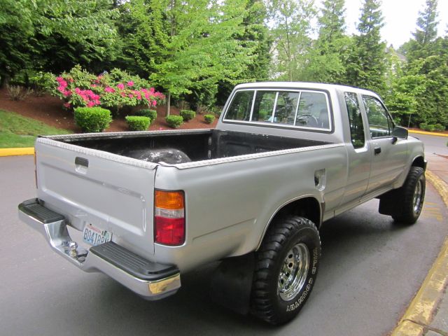 1989 Toyota Pickup Unknown