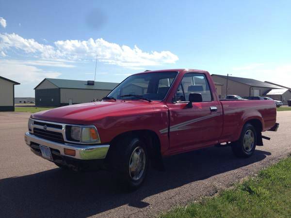 1992 Toyota Pickup SLT 1/2 Ton 4x4