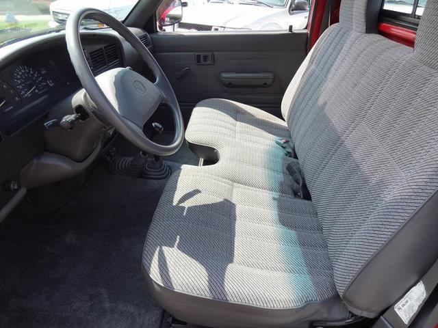 1993 Toyota Pickup 2WD King Cab SWB SV