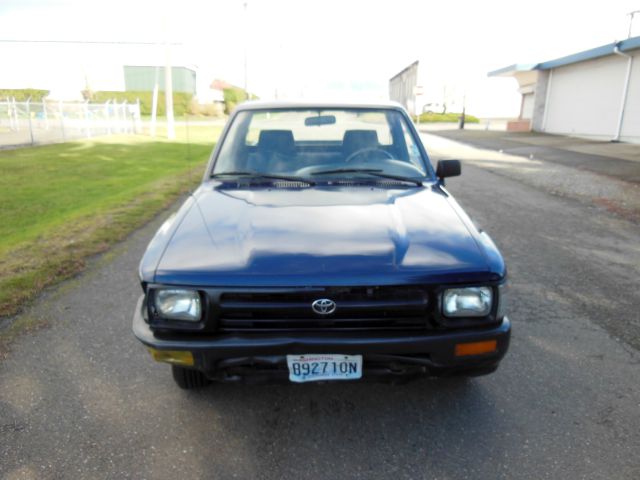 1993 Toyota Pickup Lariat 4D Crew Cab Truck