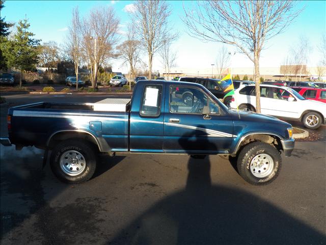 1994 Toyota Pickup Sportback LS