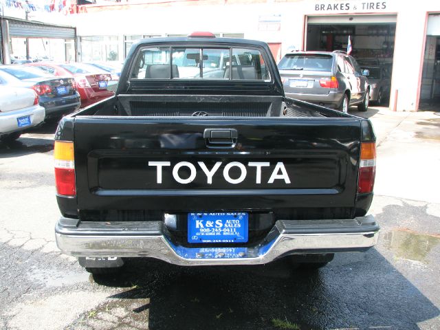 1994 Toyota Pickup Unknown