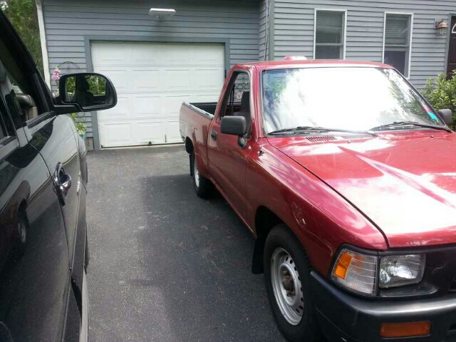 1994 Toyota Pickup Base