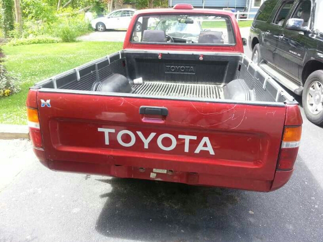 1994 Toyota Pickup Base